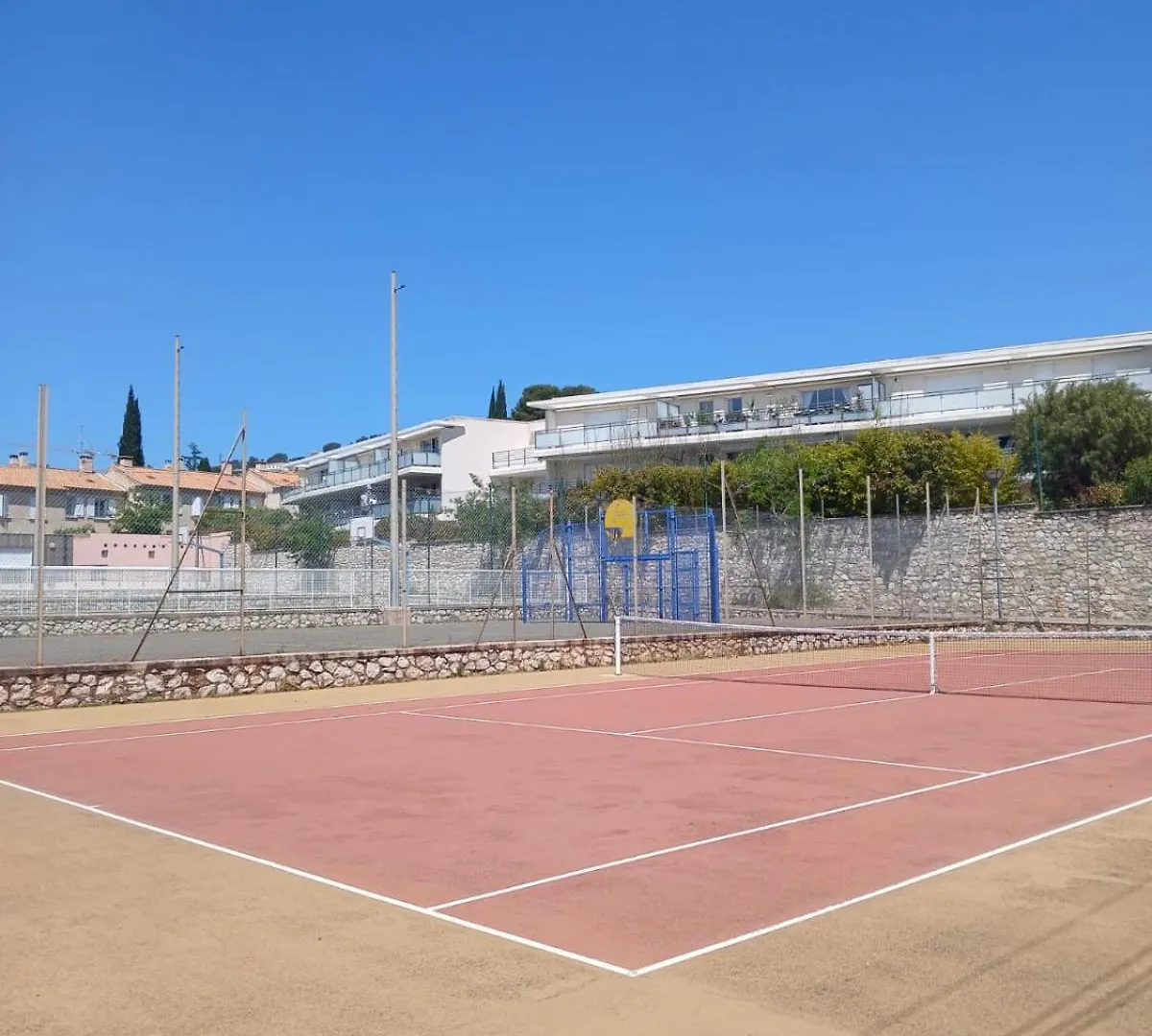 2-Bedroom Apartment Near The Beach Bandol